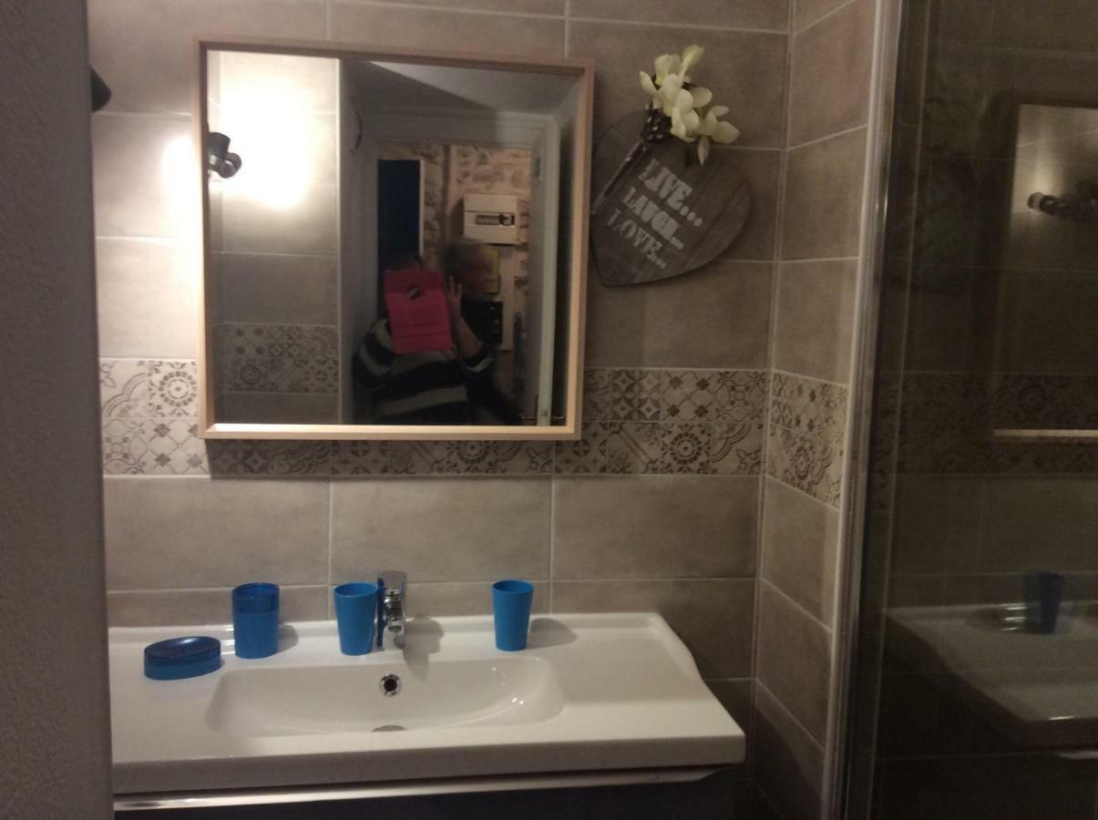 Le Saint-Georges Apartment Лион Екстериор снимка